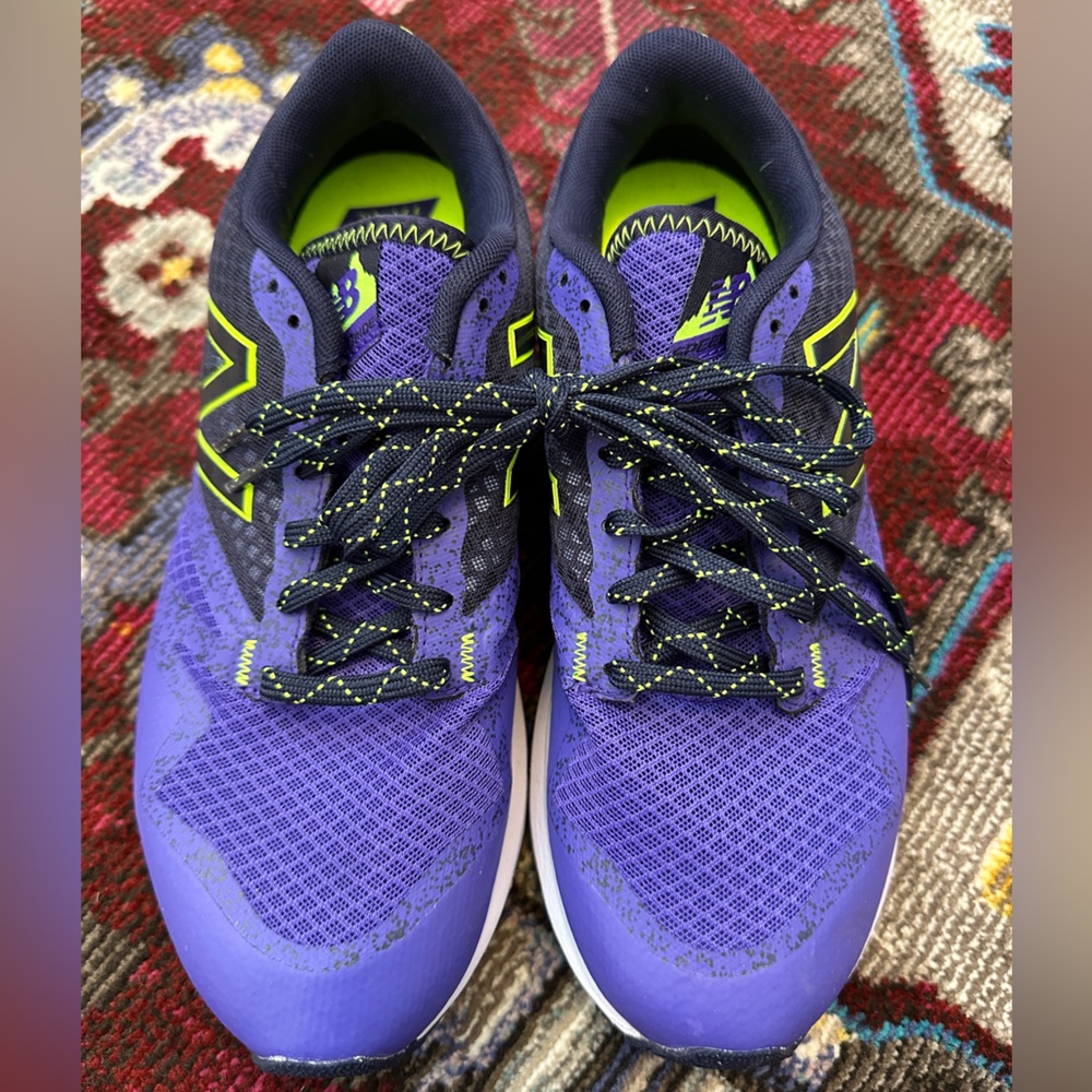 New Balance Women’s Purple Athletic Shoes, Size 9.5